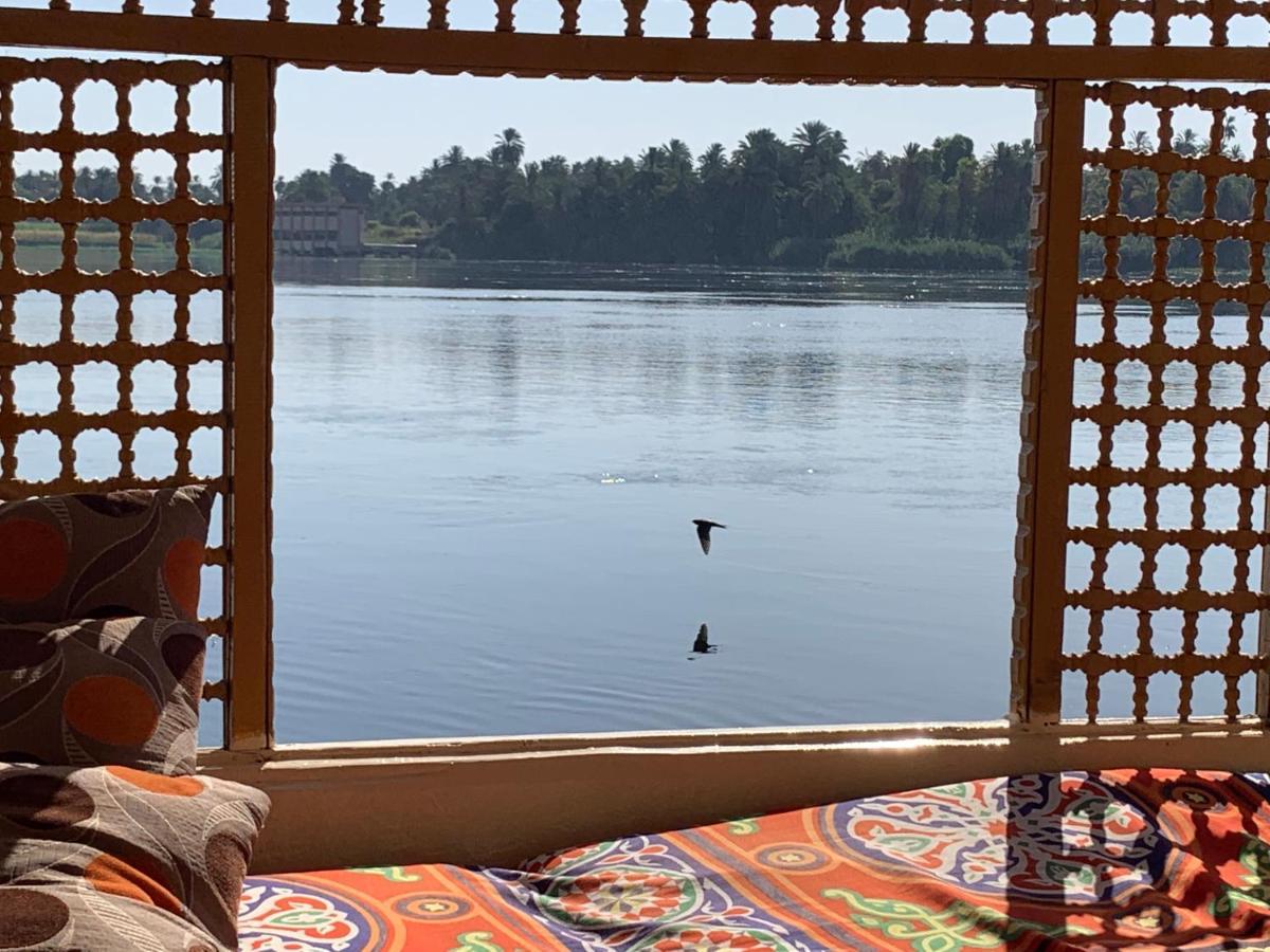 Jj Jamaica Felucca Hotel อัสวาน ภายนอก รูปภาพ