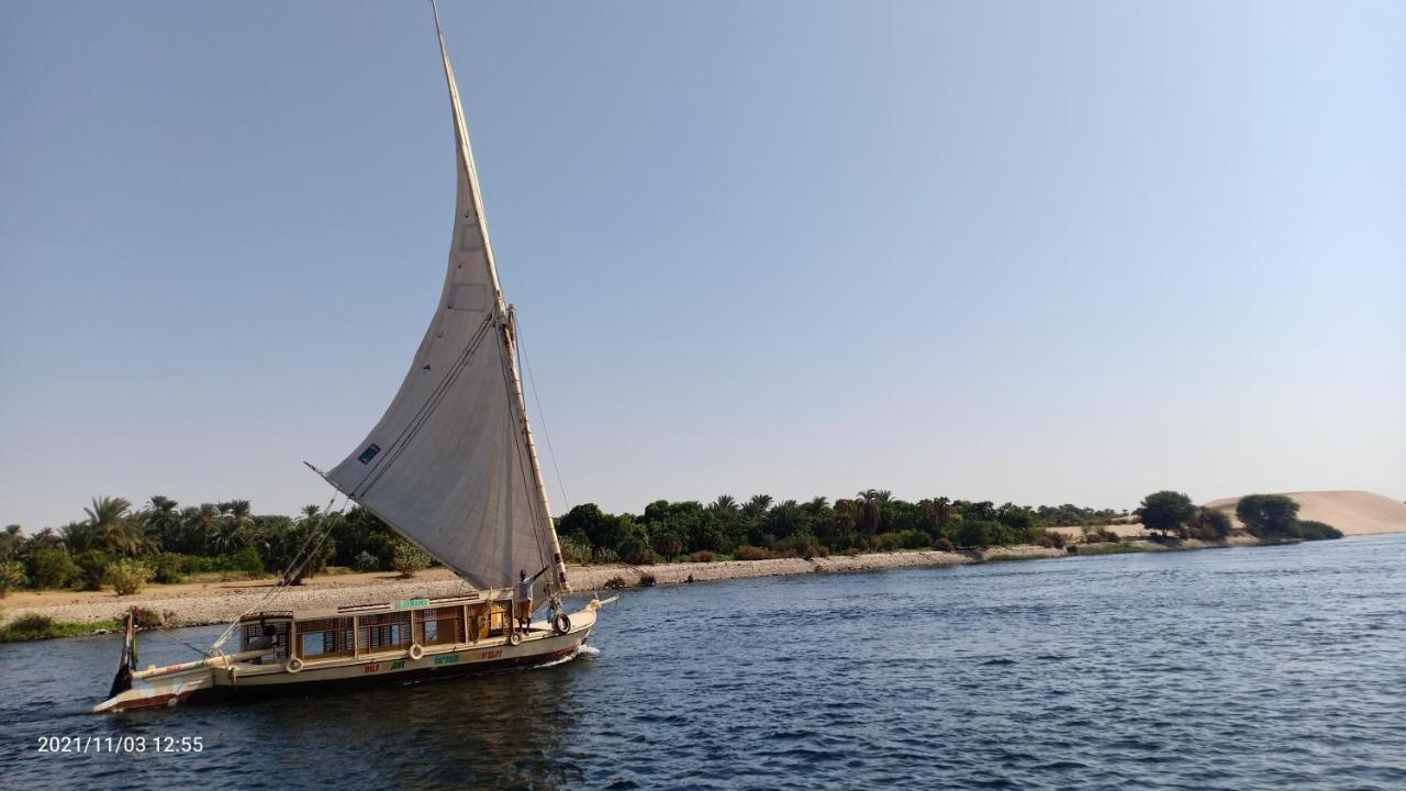 Jj Jamaica Felucca Hotel อัสวาน ภายนอก รูปภาพ